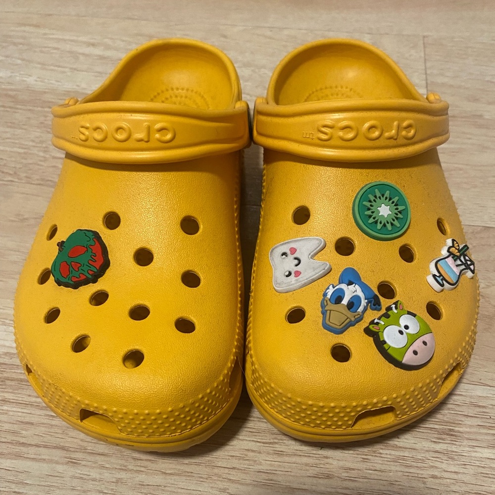 Crocs.